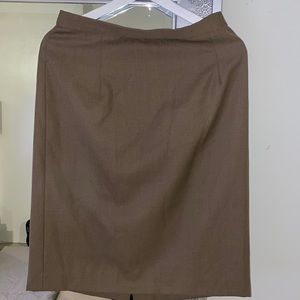 Lee Anderson Couture Midi Skirt Size M NWT